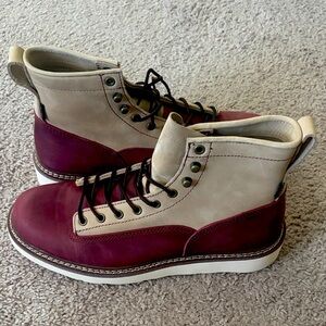 Taft 001 Cherry/Cream